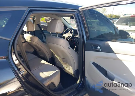 2016 Hyundai Tucson Se из США, поврежденный, VIN KM8J3CA43GU085820